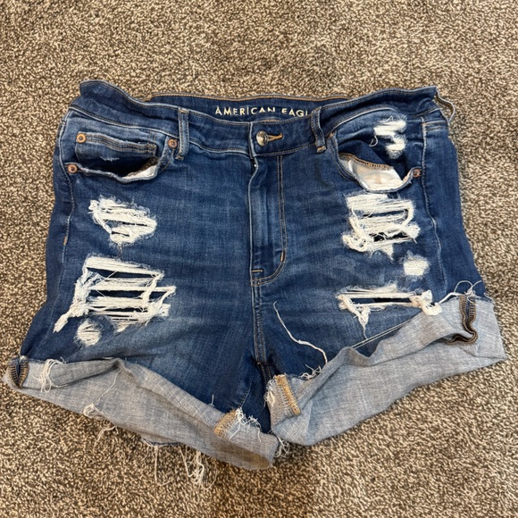 American Eagle Shorts - Picture 1 of 4